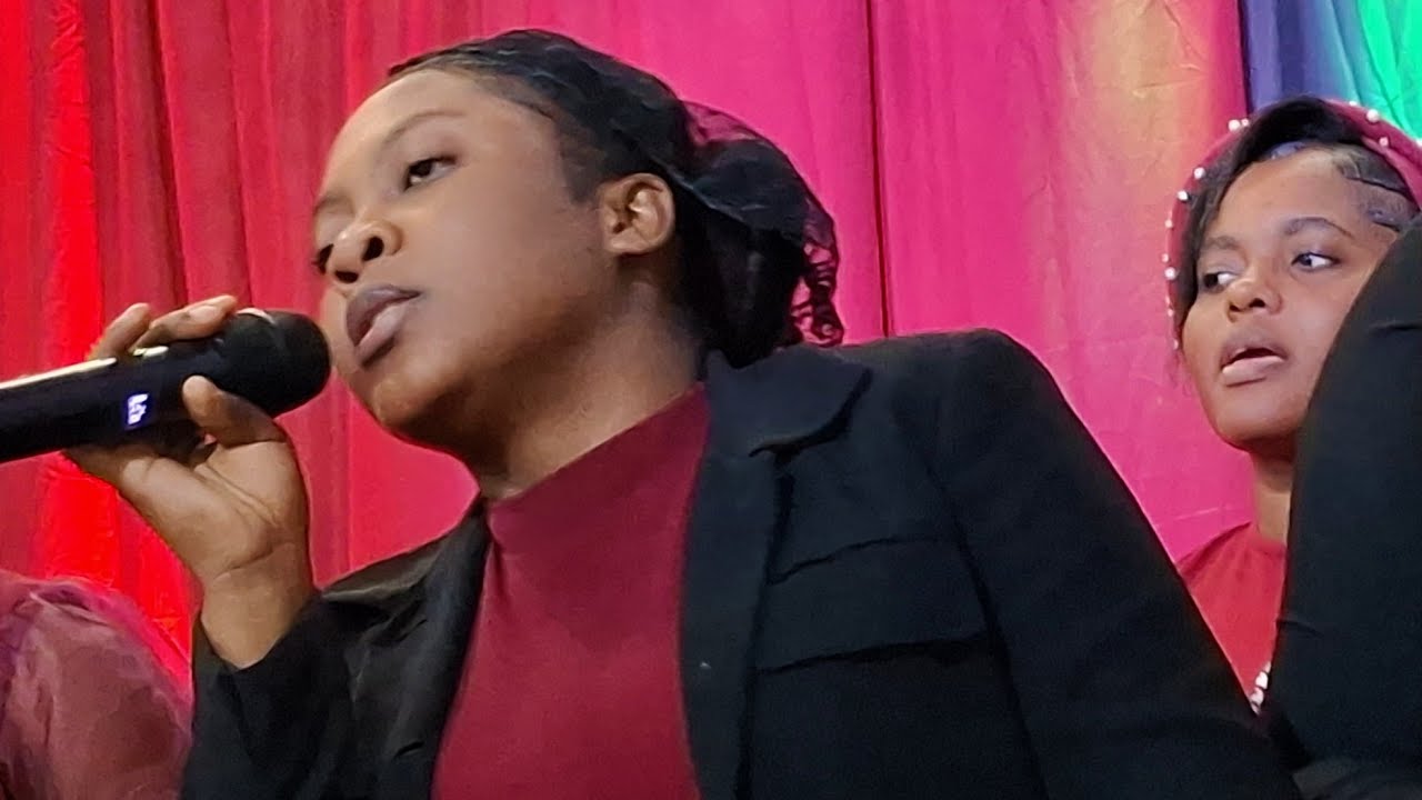 M’abandone m nan Menw--Adoratrice Edeline 