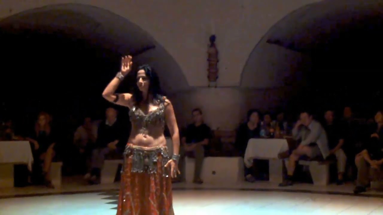 La danza del ventre a Cappadocia (Turchia)