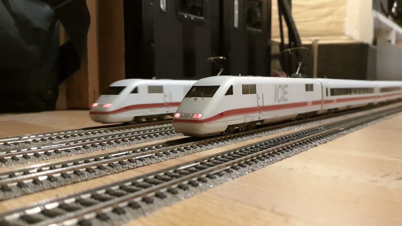 Fleischmann ICE 2 Doppeltraktion Vollzug 16-teilig H0