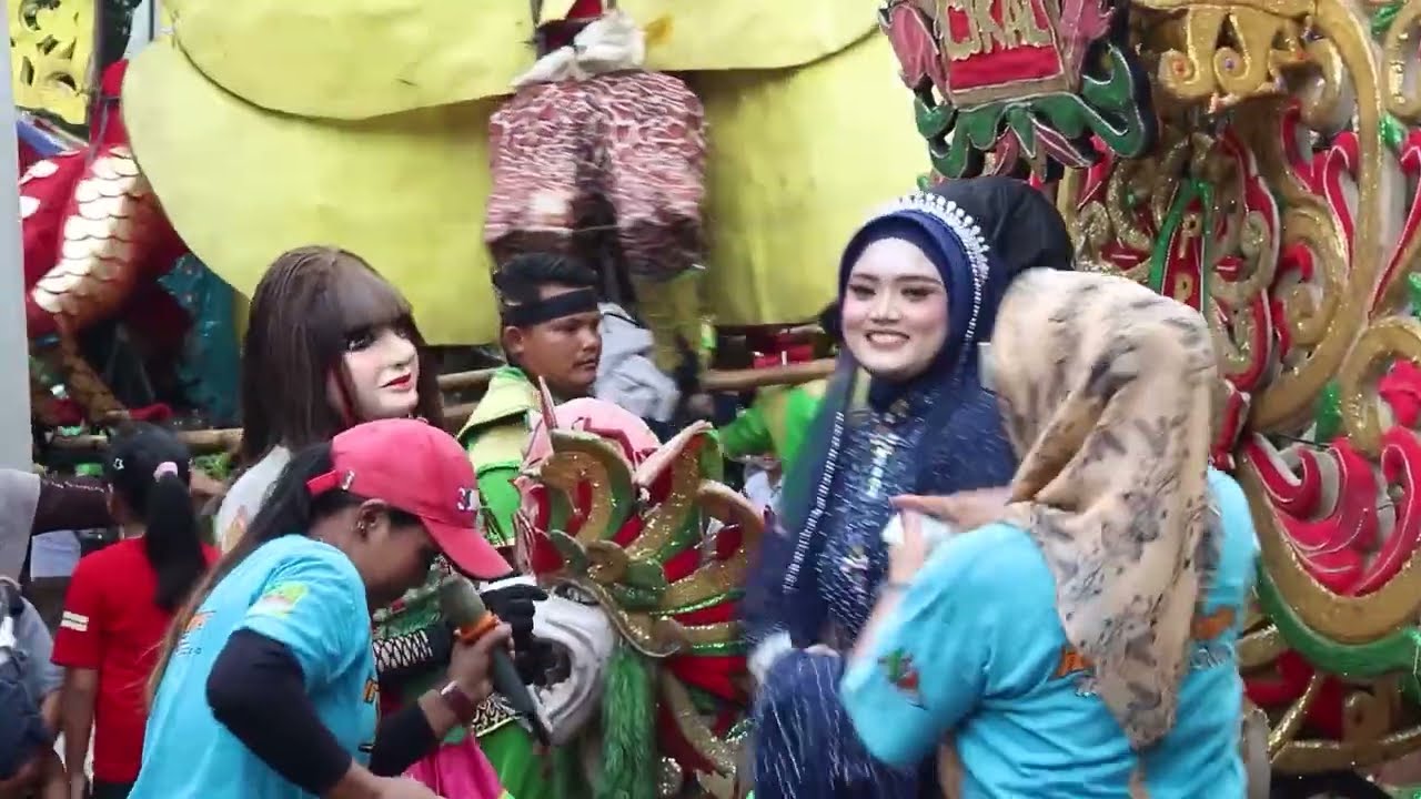 JANGAN TUNGGU LAMA - LAMA - HIBURAN ARAK - ARAKAN SINGA DANGDUT PUTRI NAURA GROUP BEKASI.