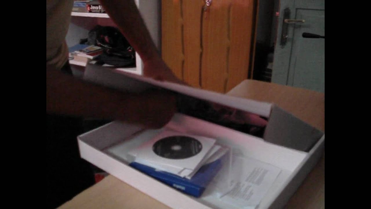 Dell Studio 1558  Unboxing and Review