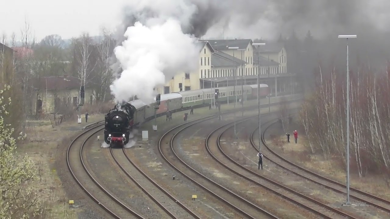 232 701-3, 41 1144-9 und 52 8141-5, 749 162-4 mit Sonderzügen am 29.03.25