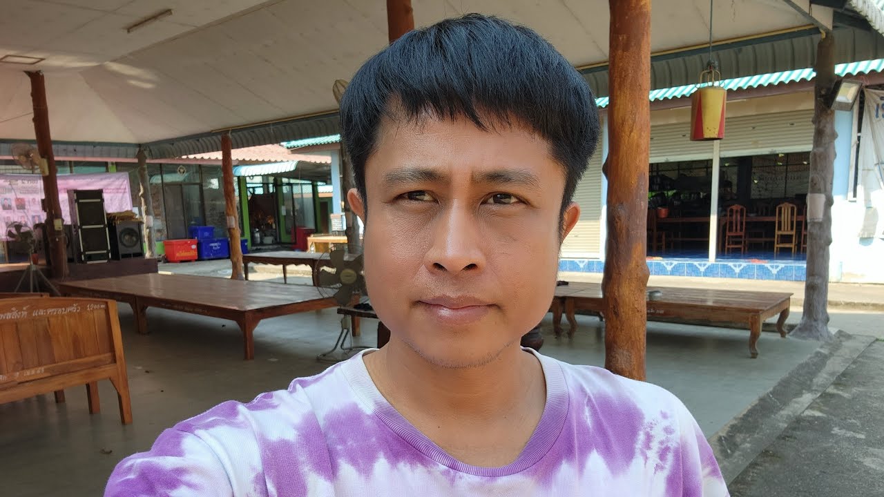 ผีเสื้อ ฟิล์ม กำลังถ่ายทอดสด! มาเลือกตั้งครับผม