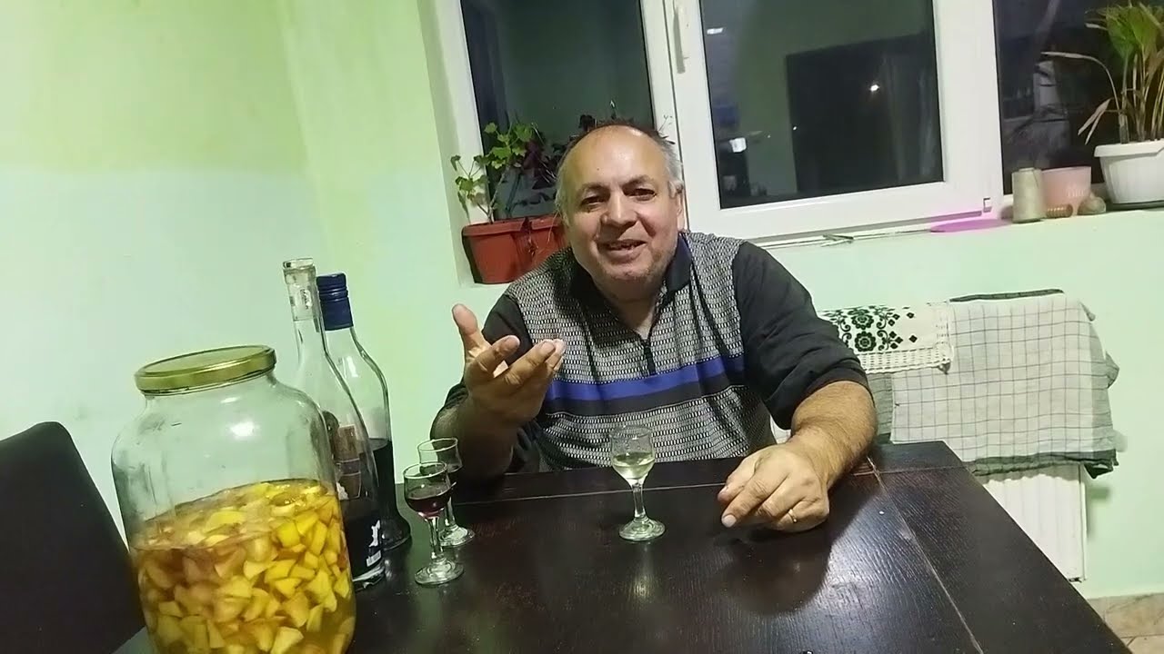 LICHIOR de gutuie,bautura regala,pentru oameni cu pretentii