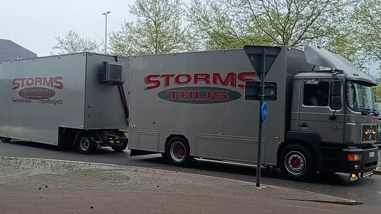 Paaskermis Herentals 2025 transport en opbouw deel 2