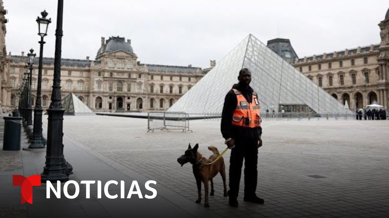 As&iacute; fue el sofisticado robo al Louvre donde ladrones se llevaron joyas reales | Noticias Telemundo