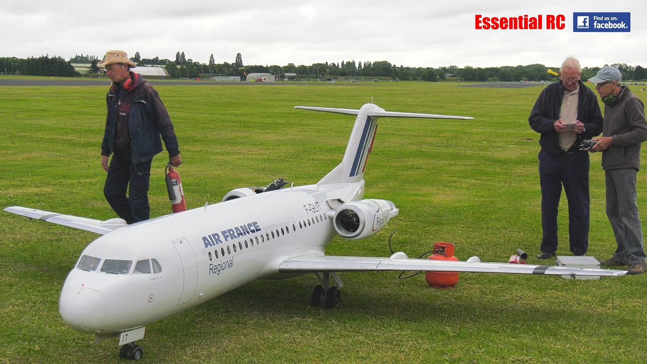 JUST WOW !!! GIANT FOKKER 70 RC AIRLINER PASSENGER JET