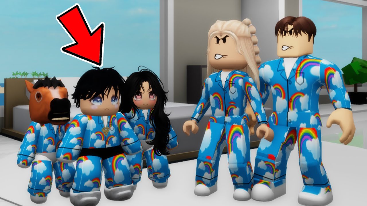 ON A RECOPIÉ LA TENUE DES COUPLES EN PELUCHE SUR BROOKHAVEN ! ROBLOX