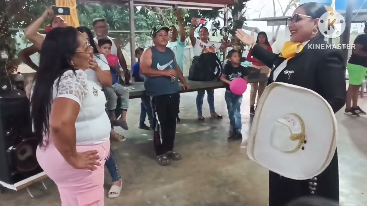 Cumpleaños de la Sra Laiden de parte de Yidri y su familia. Domingo 22 de Febrero de 2026.