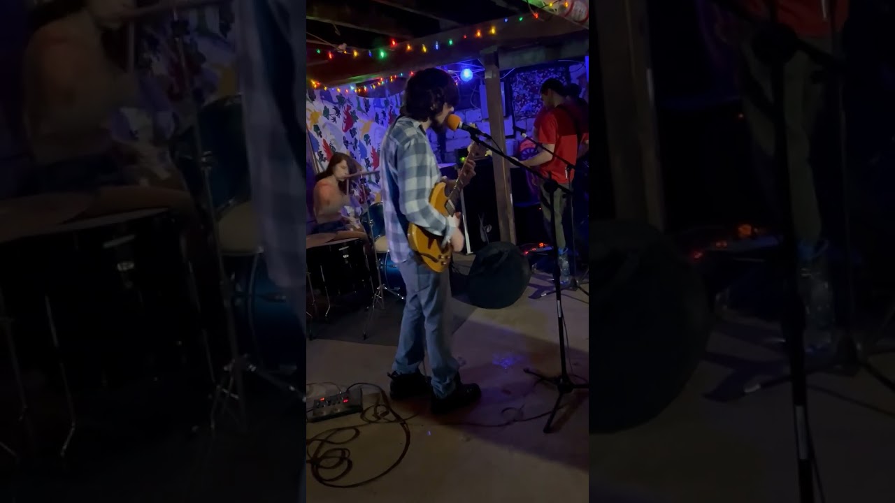 Topple - Sun Dollars (Live @ Birdhouse 05/17/24)