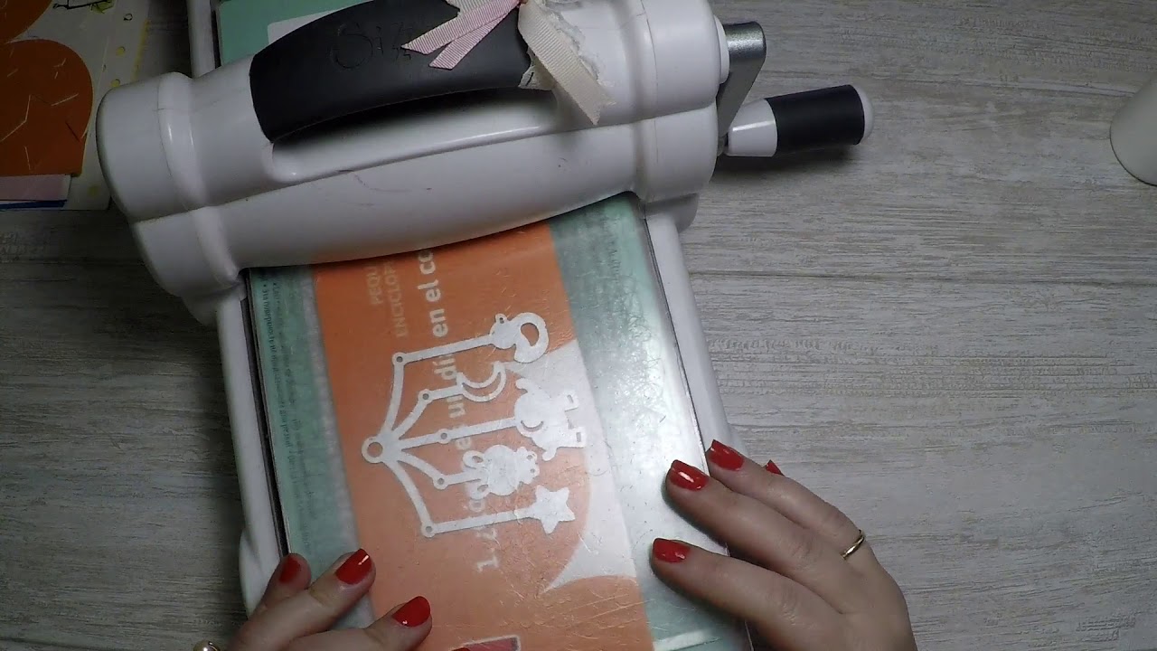 scrapbooking ¡¡haz tus propias carpetas de embossing!!
