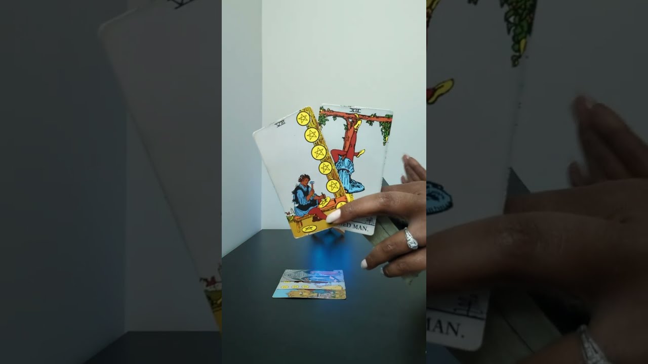 These sisters do this to you on live group chats because your fallen TF confessed his love for you