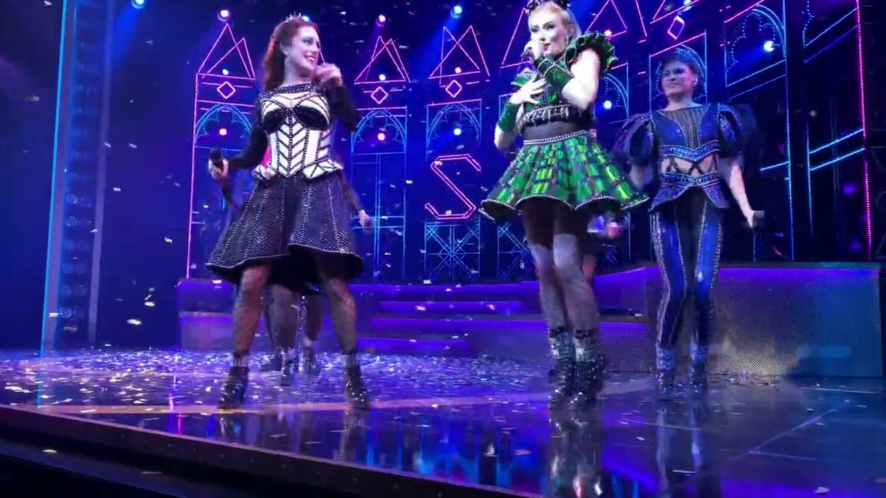Megasix Toronto- Feb 25th (Darcy Boleyn, Julia Seymour)