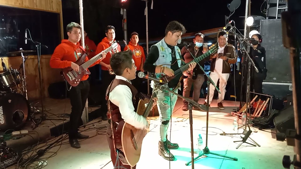MAX CASTRO Y GIANFRANCO BUSTIOS EN HUANTA