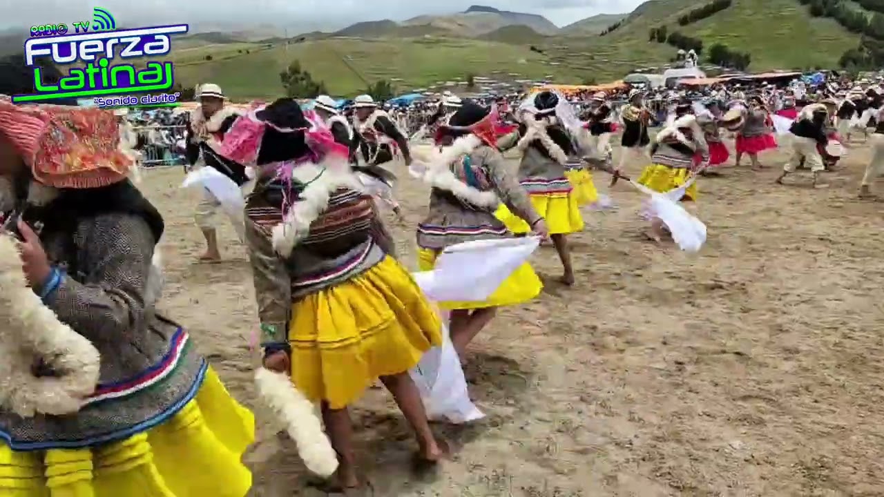 UNUCAJAS DE LA COMUNIDAD LLACTA CHOQUEPIÑA,  DISTRITO DE SAN JOSÉ AZÁNGARO PUNO PERÚ 