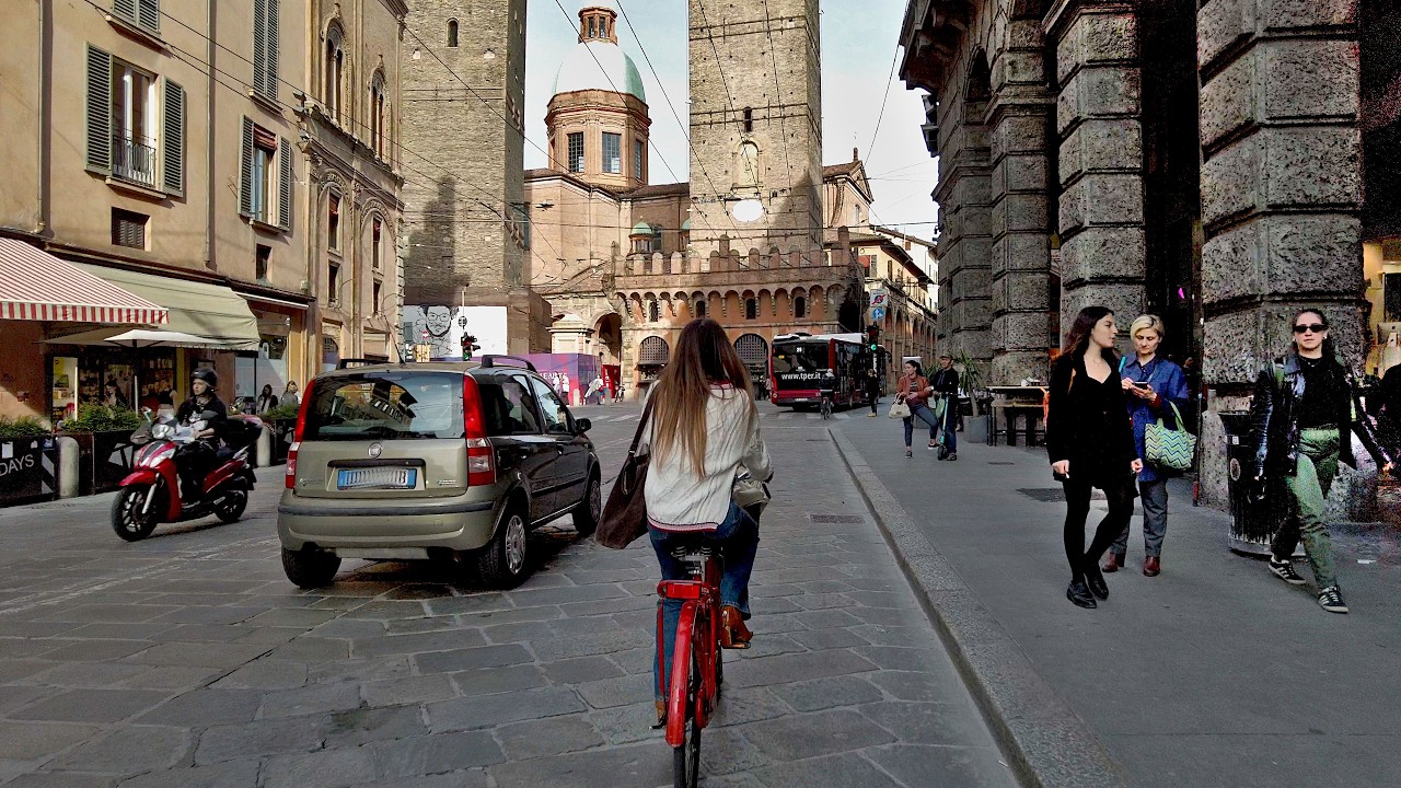 Bologna to San Lazzaro, Emilia Romagna, Italy🚲 - Review - No Talking - ASMR