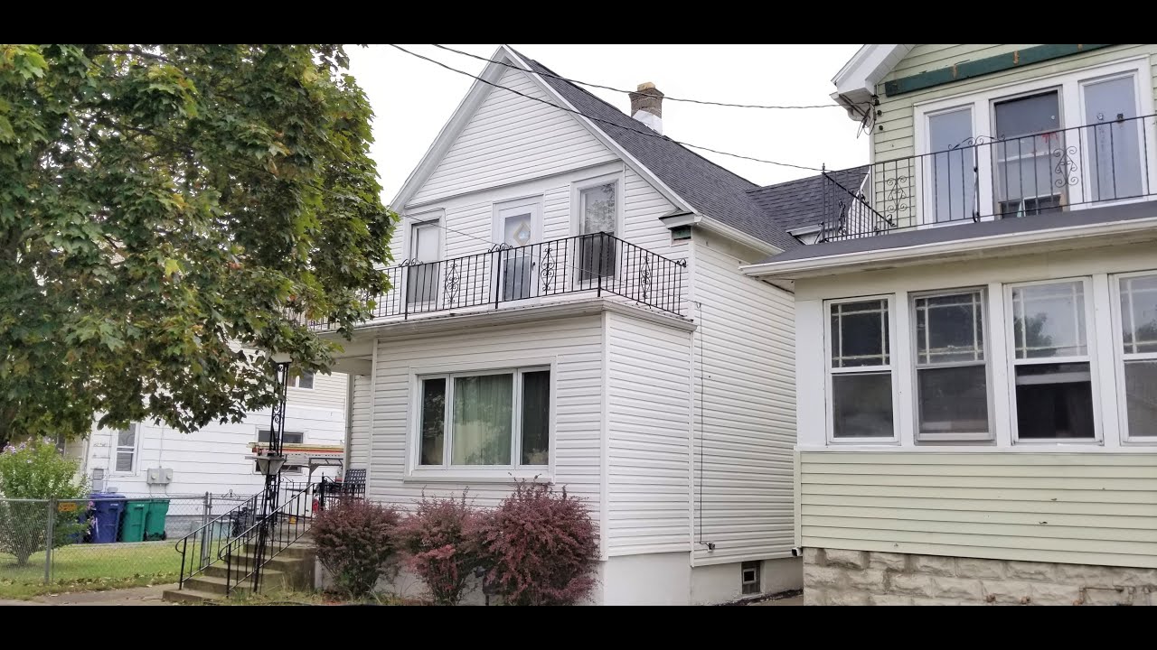 FOR RENT:  111 Edison Ave, Upper Apt, Buffalo, NY