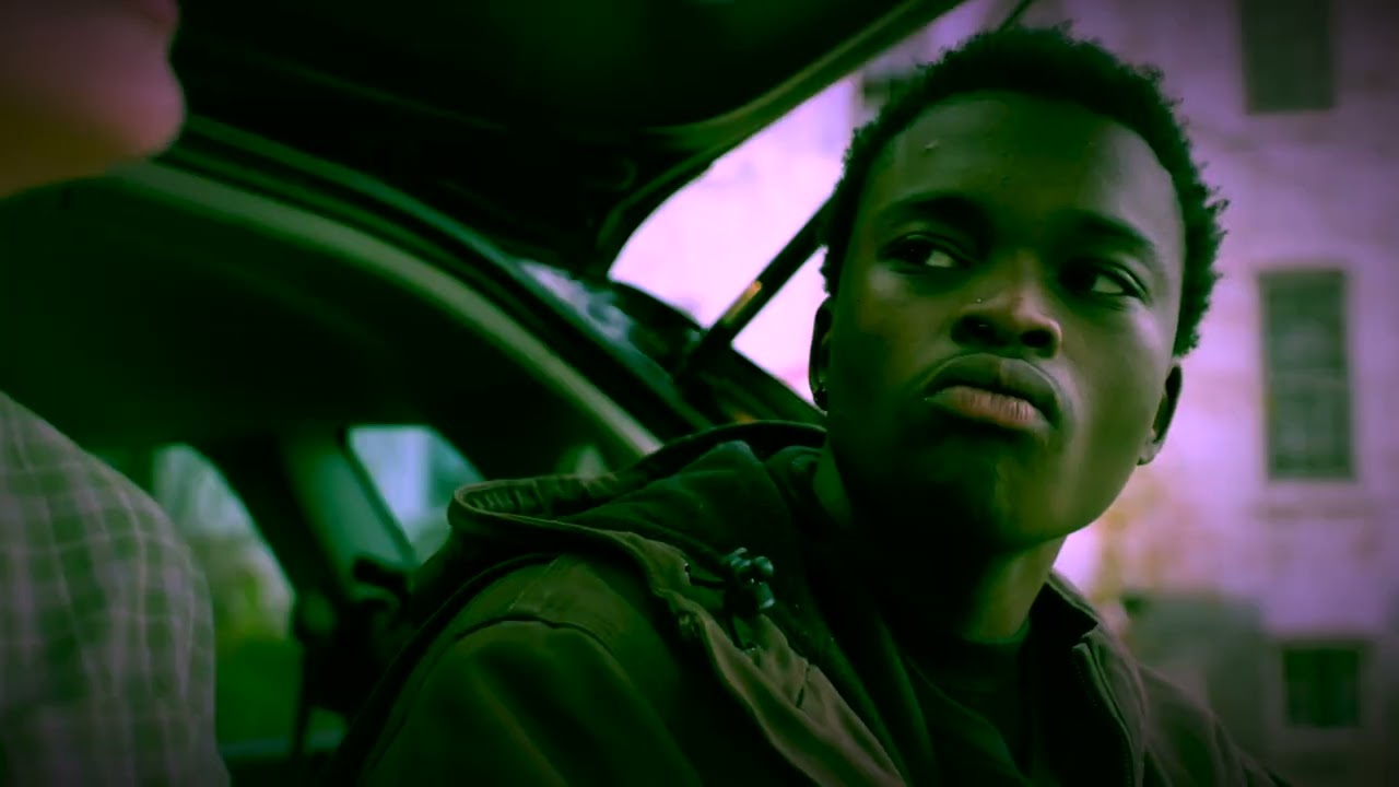 Wrong in the Head, Mid-2000s Style End Credit Sequence! (FULL SHORT FILM LINK IN DESCRIPTION)