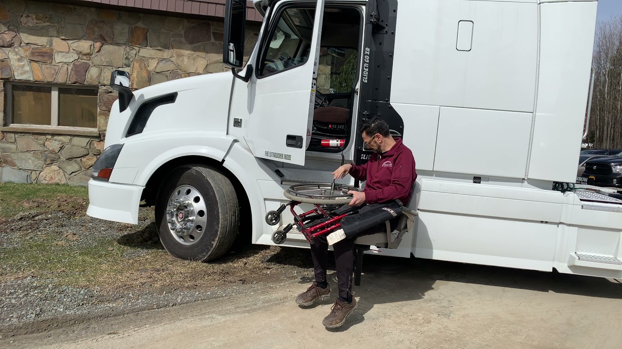 Glide 'n Go XR  Tractor Trailer Wheelchair Lift xt View Enter with Wheelchair Stowage