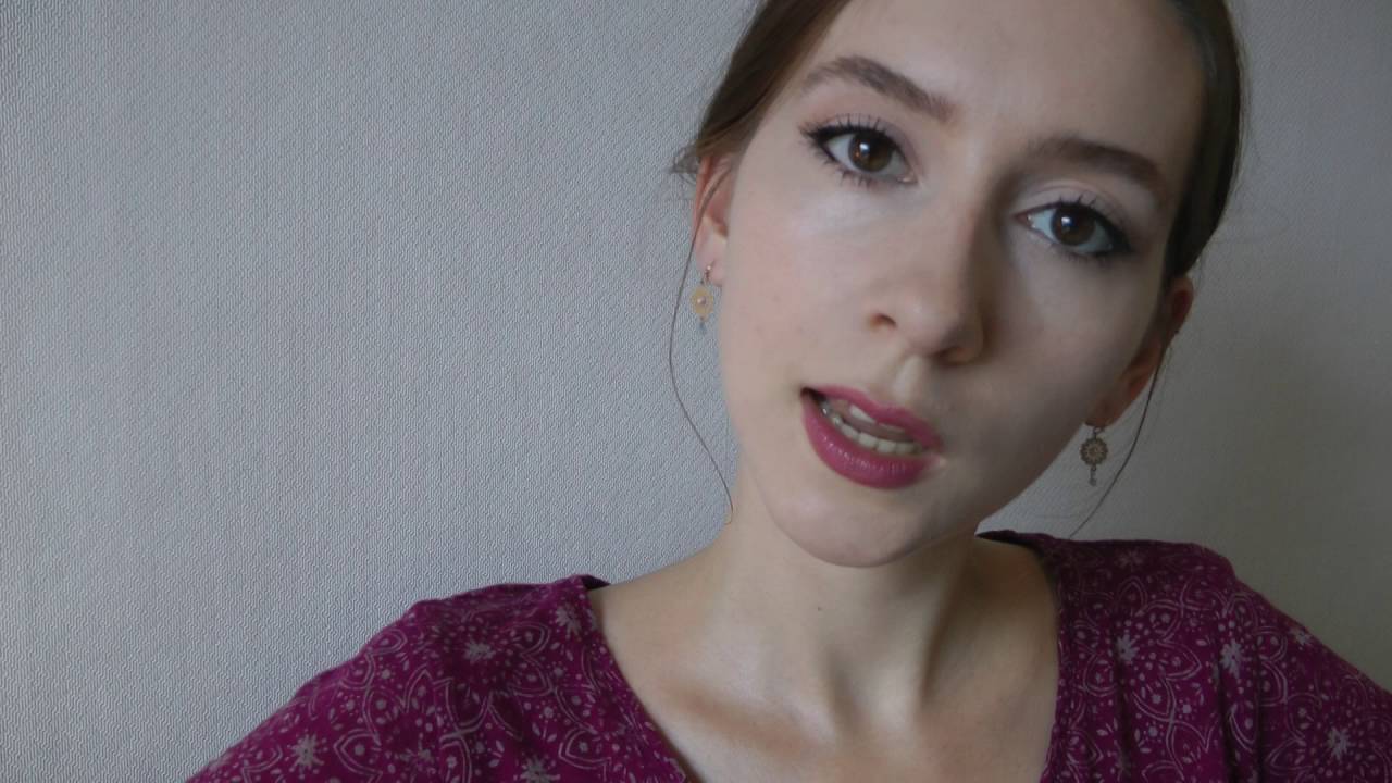 ASMR - Let me do your make up :D and hang out (whispering)