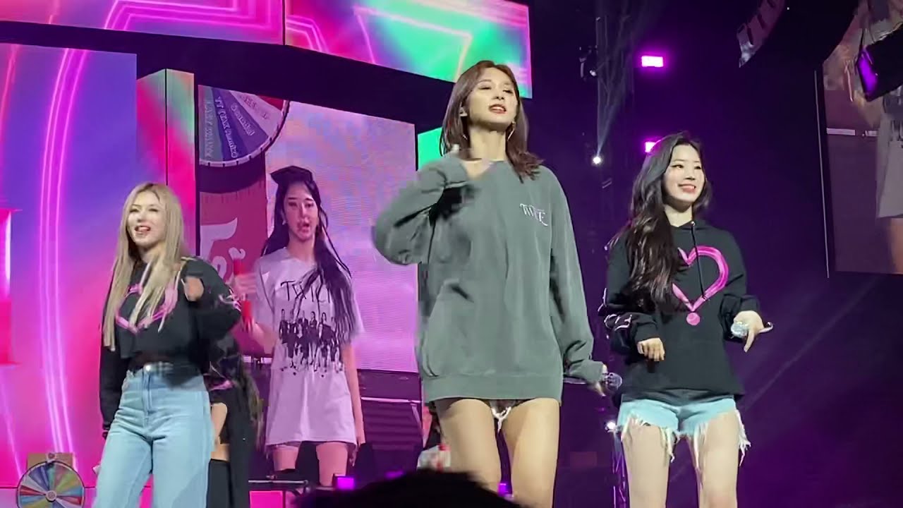 Twice - Likey Fancam at LA 2/15 concert