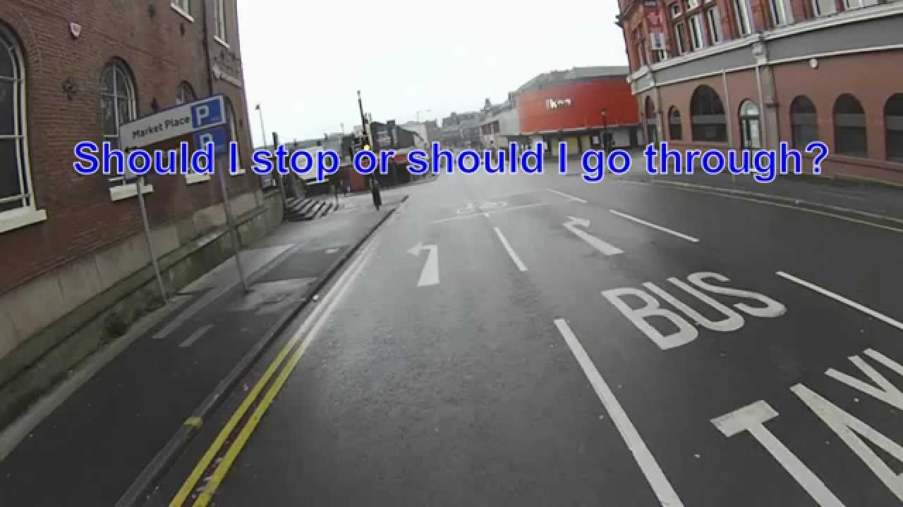 Should I Stop Or Should I Go Through? #space4cycling