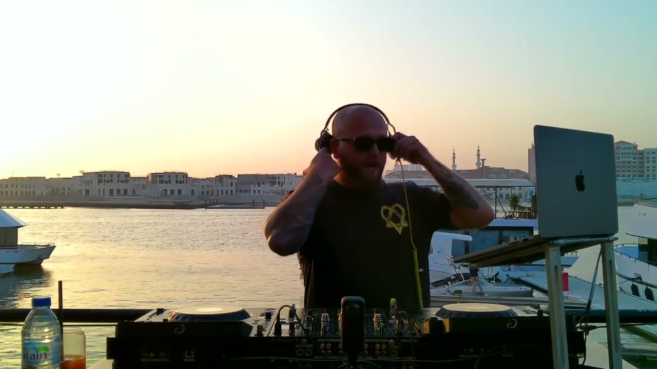 ENDLESS SUMMER III - HIP-HOP & R&B MIX - ROB FORREST - ATLON, ABU DHABI, U.A.E