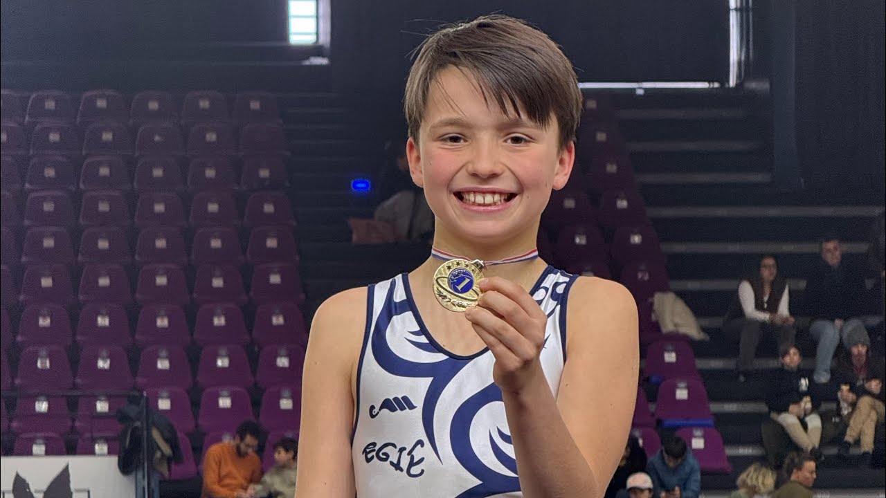 Compétition de gym de Hugo. Il a fini 🥇