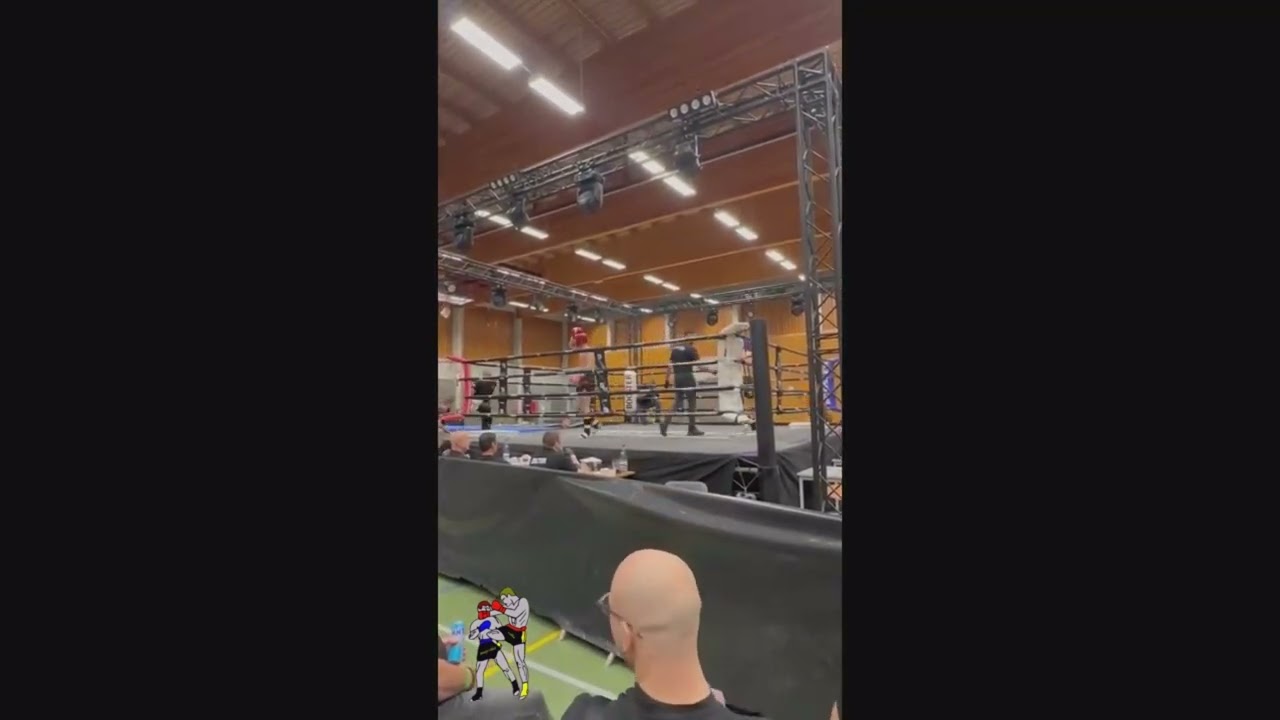 Ben Roobaert MT Gym Celle  vs Bavo Osselaer Sharks K 1 3x2m 67 kg