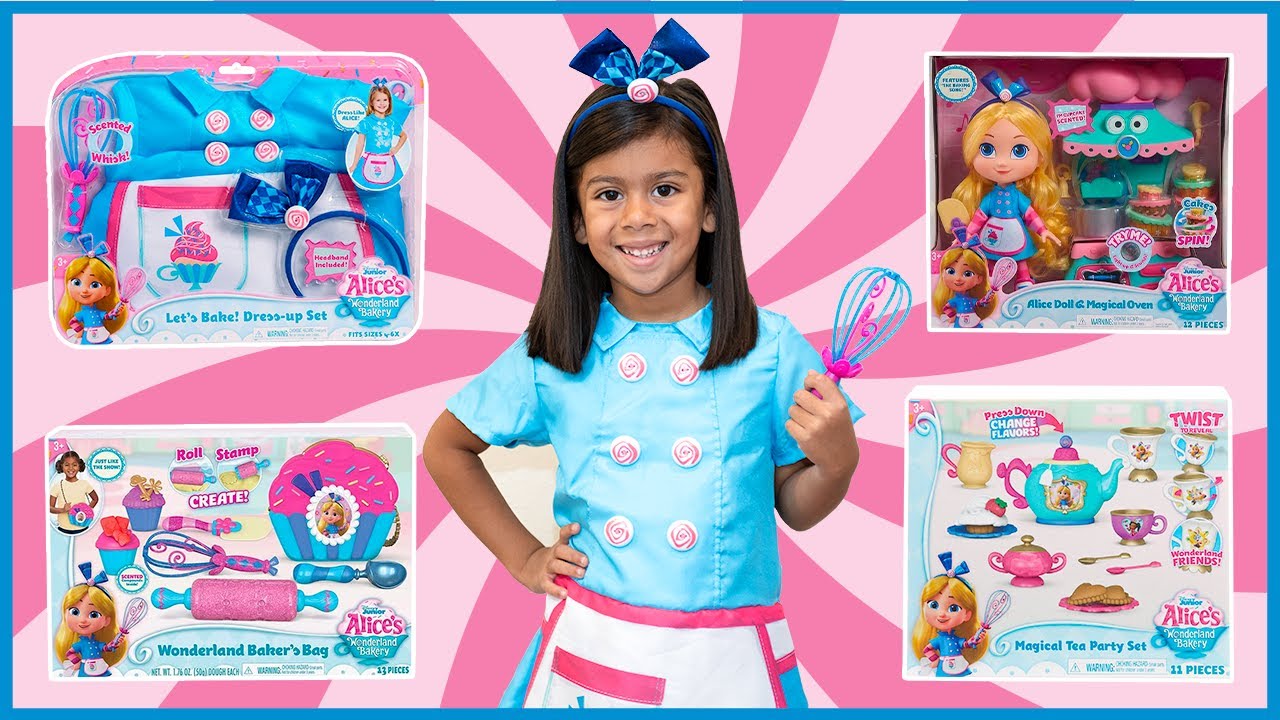Alice's Wonderland Bakery Toys | Alice Doll & Magical Oven, Baker’s Bag, Magical Tea Party Set
