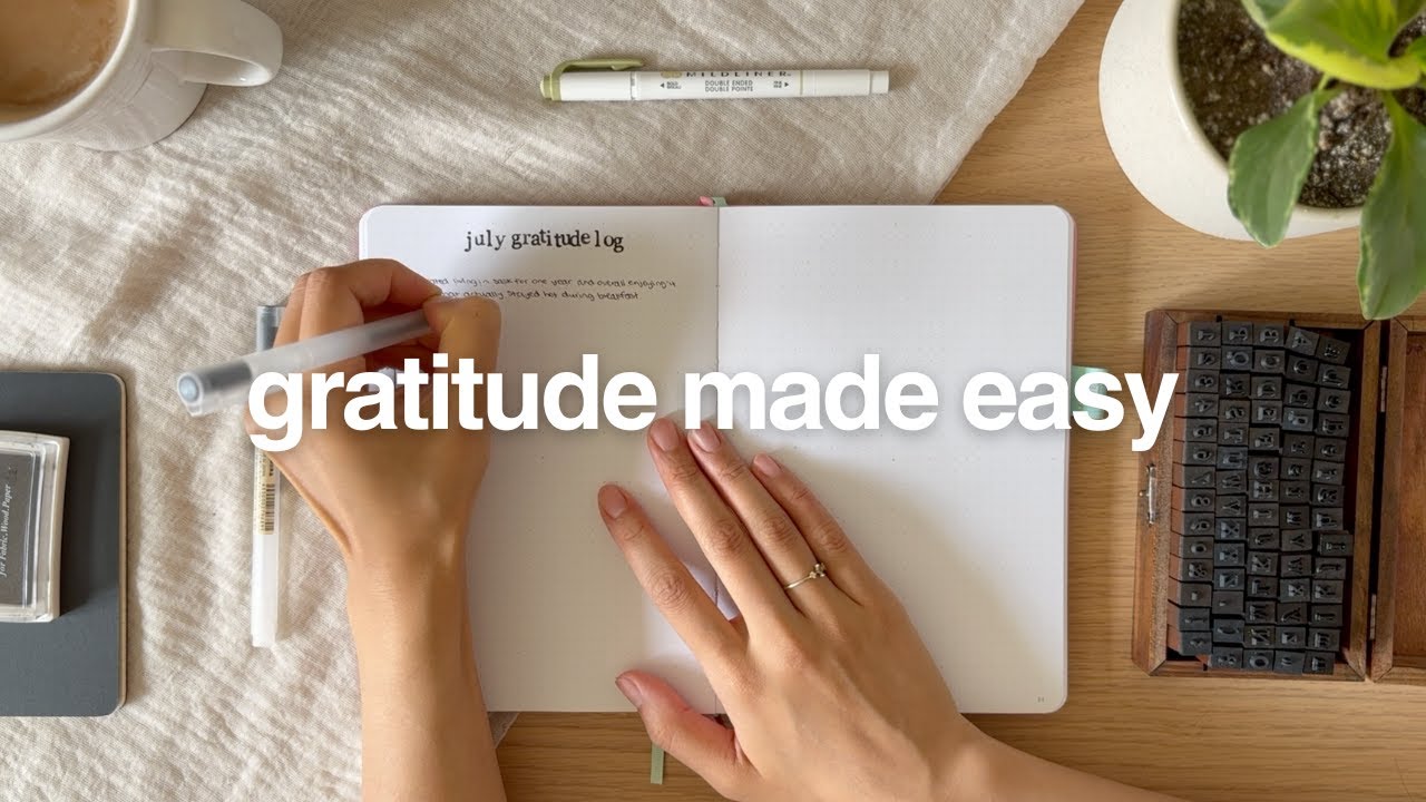 Easy gratitude bullet journal spreads you can start today