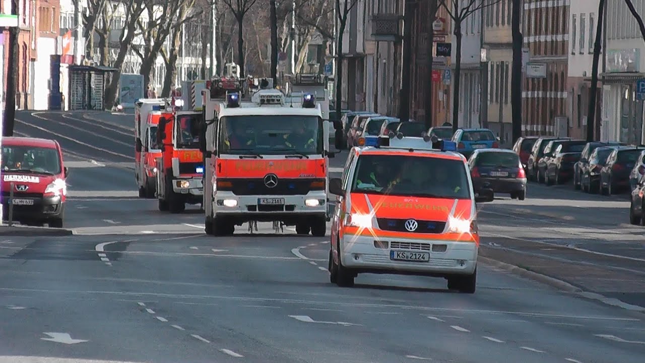 [37 Minuten Einsatzfahrten] Großalarmübung 