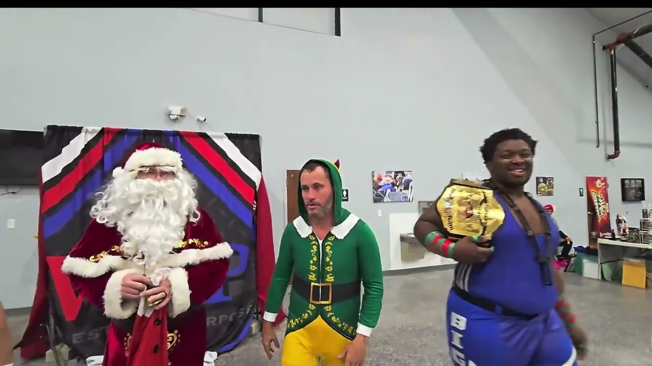 Team Grinch vs Team Santa