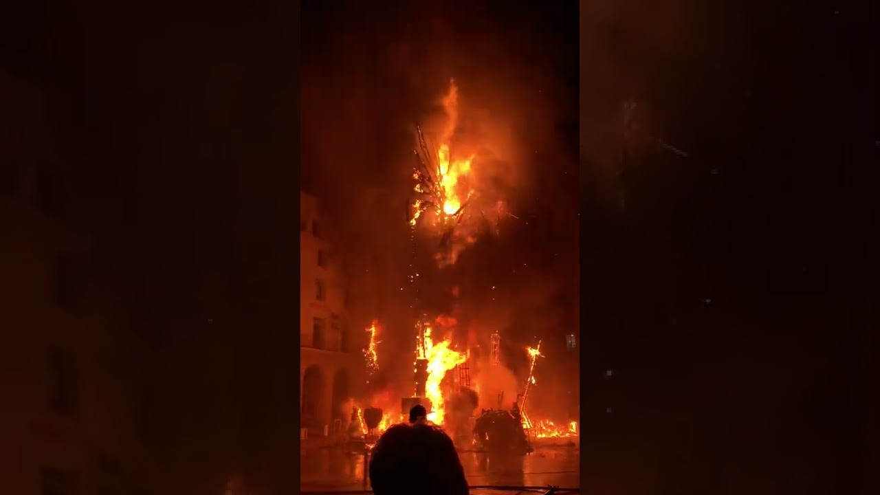 Cremá Foguera Oficial Alicante 2022