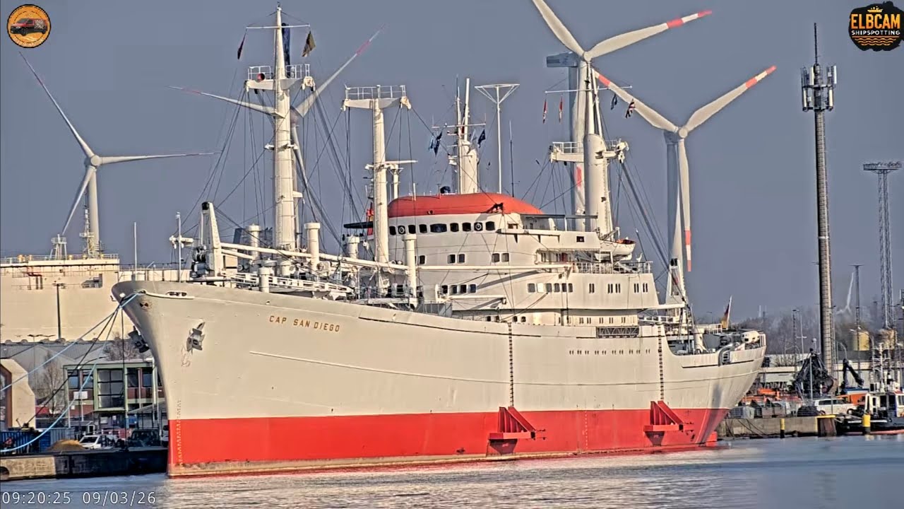 🚢 Live-Begleitung: Die Cap San Diego auf dem Weg zur Werft!