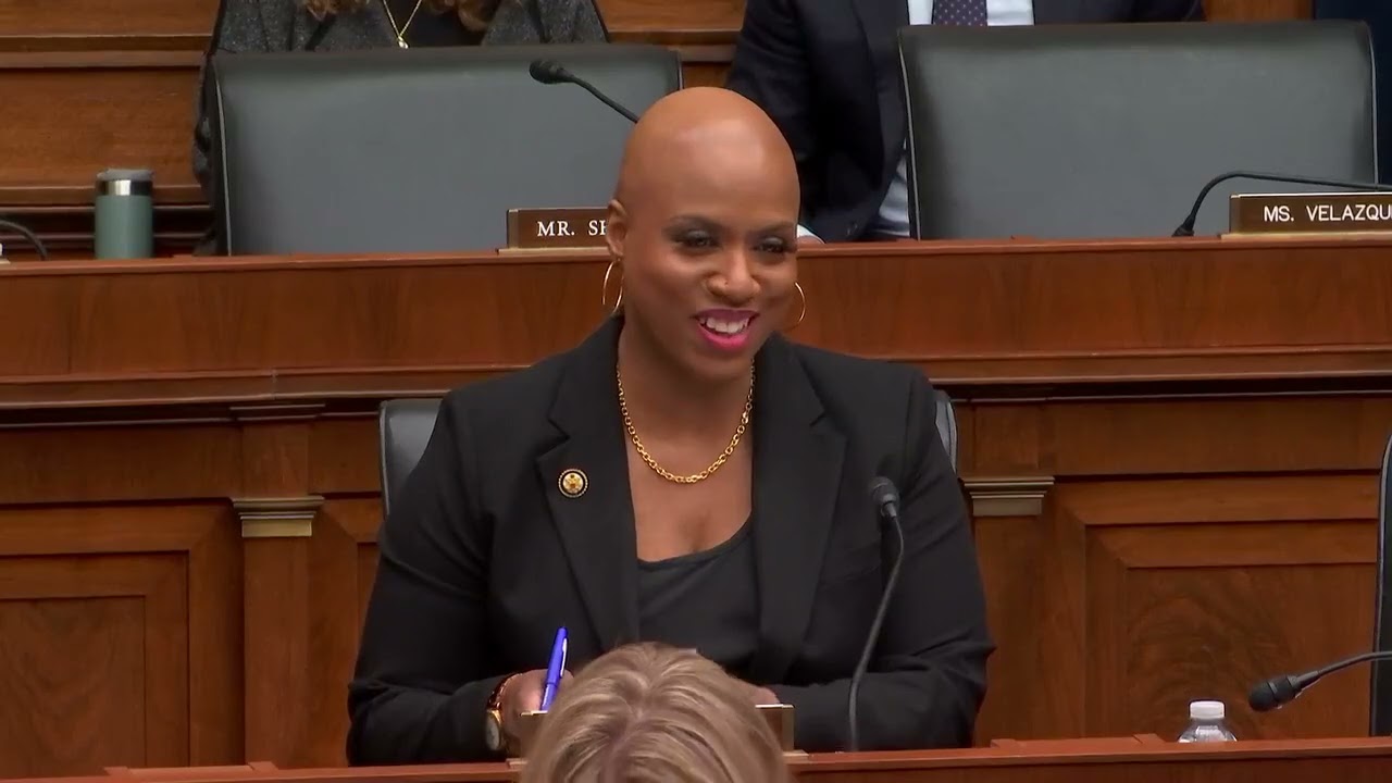 Rep. Ayanna Pressley Demands Consumer Protections in Digital Finance, Condemns Trump Profiteering