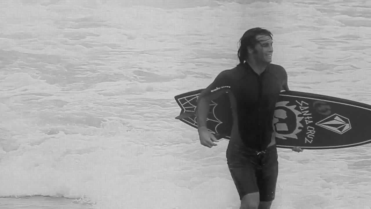 The Goons Of Doom and Ozzie Wright in Byron Bay