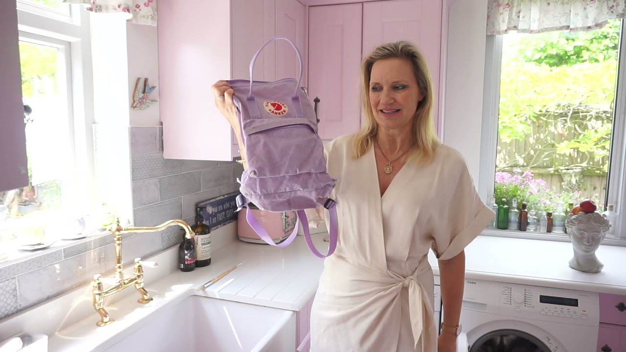 Can you machine wash a Fjallraven Kanken bag?