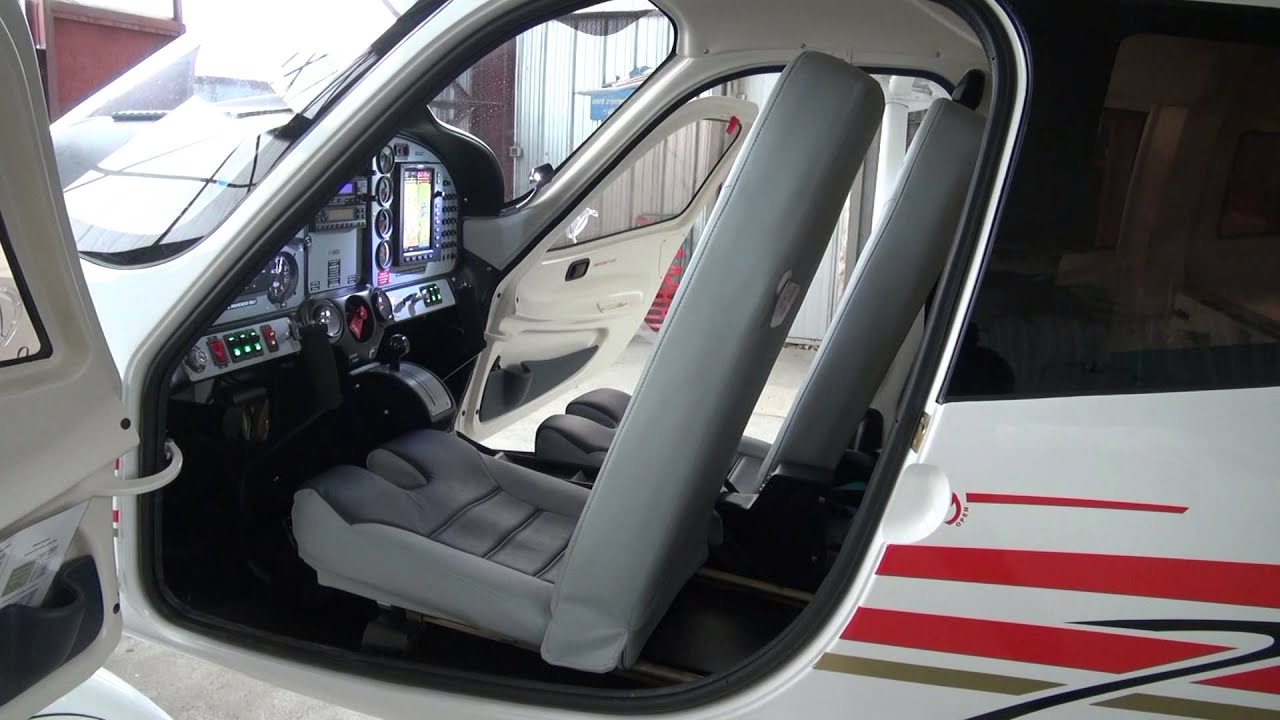 Arrivée du TECNAM P2008 à LFKL