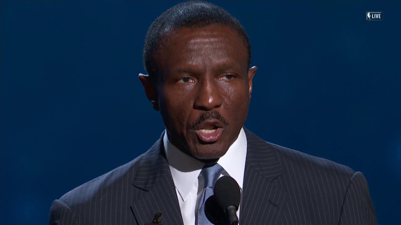 Dwane Casey Wins 17'-18' NBA Coach Of The Year