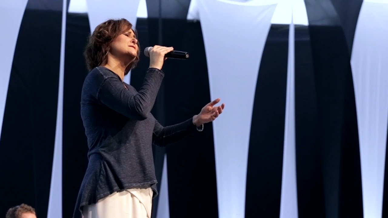 Regina Mota -  Ainda Sou o Mesmo  (Ao Vivo)