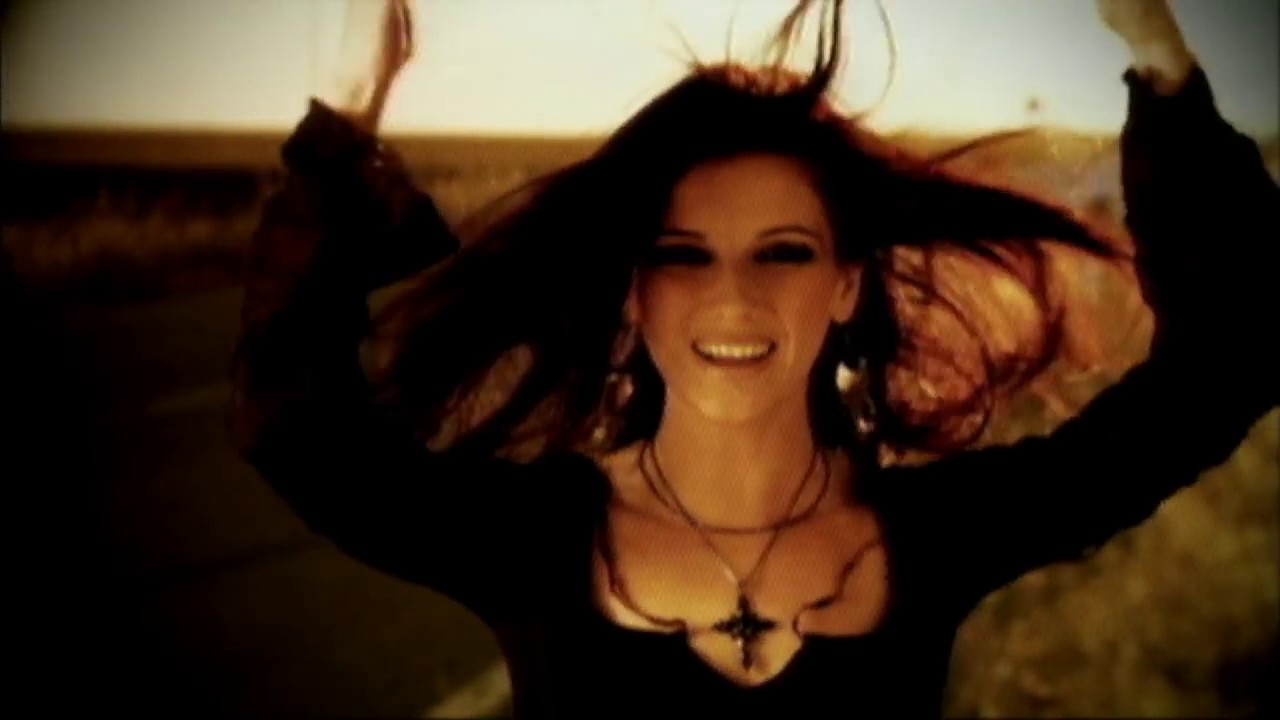 Las Ketchup - Kusha Las Payas (Official Video)