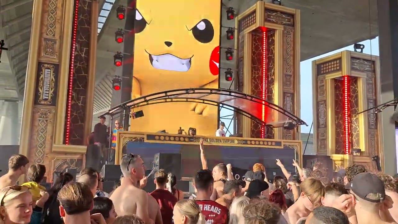 Yoshinko en Pinotello @ Titanium festival 2025