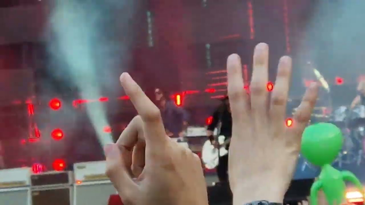 Foo Fighters intro 