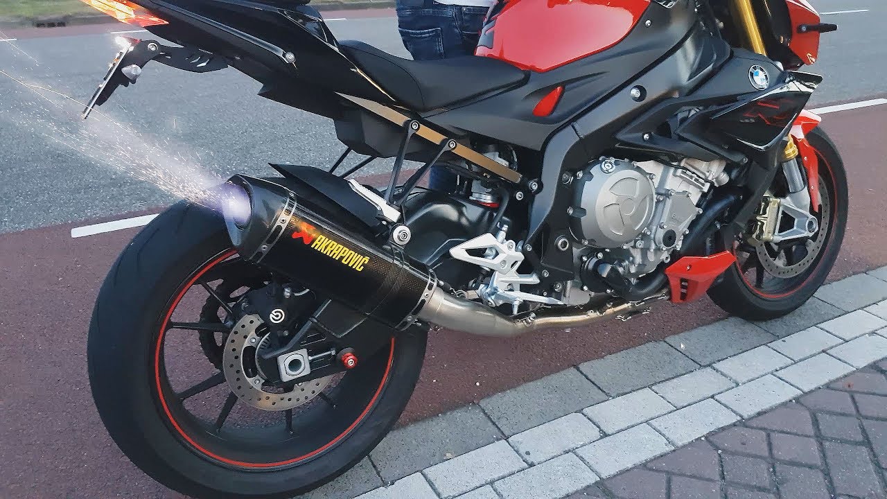 BMW S1000R 2017 full Akrapovic no db vs stock drive by rev flame exhaust