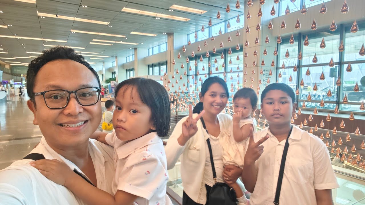 Spot Foto Gratis Di Jewel Changi Airport Singapore - Rainvortex