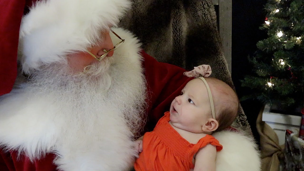 BABY MEETS SANTA FOR THE FIRST TIME!