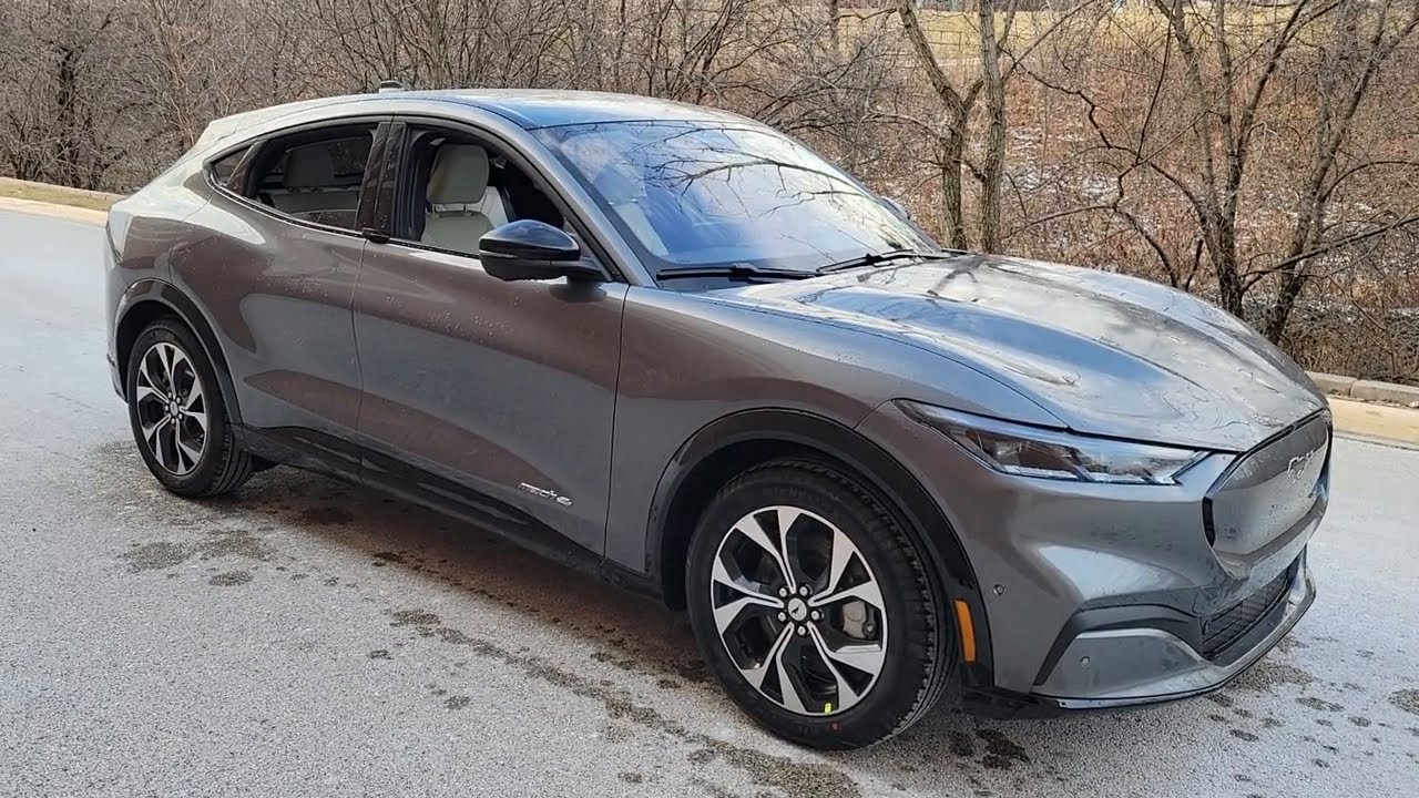 2023 Ford Mustang Mach-E near me Highland Park, Arlington Heights, Skokie, Libertyville, Glenview, I