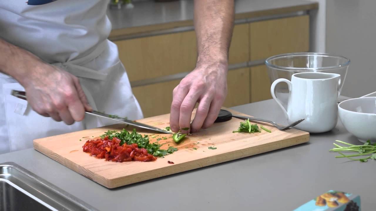 Cooking a Vegetable Feijoada with Dean Edwards and Bacofoil