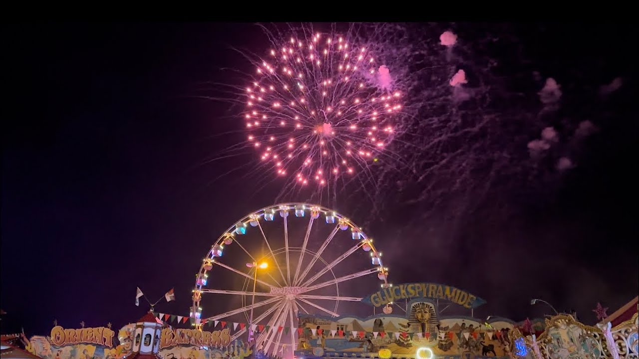 Feuerwerk am Augsburger Plärrer